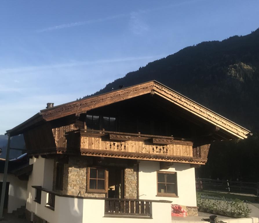 Alpenchalet Stadlpoint Ried im Zillertal Exterior photo